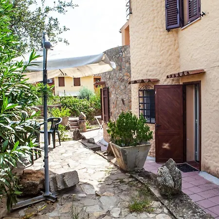 شقة A 200 Mt Con 5 2 Bagni E 10 Posti Letto *