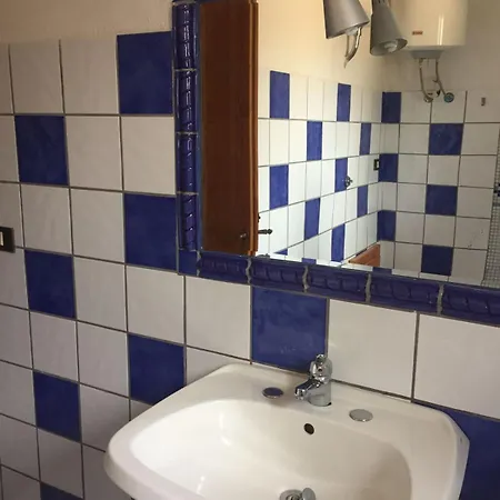Apartman A 200 Mt Con 5 2 Bagni E 10 Posti Letto