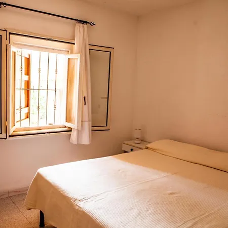 Apartment A 200 Mt Con 5 2 Bagni E 10 Posti Letto *